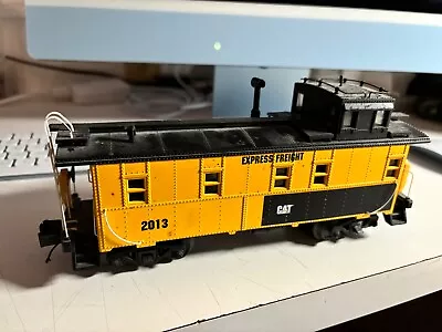 MTH RailKing Cupola Caboose CAT 2013 • $10