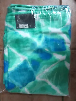 Martha Stewart Collection Tie Dye Cotton Beach Towel 38 X 68  Tie Dye Pattern • $19.99