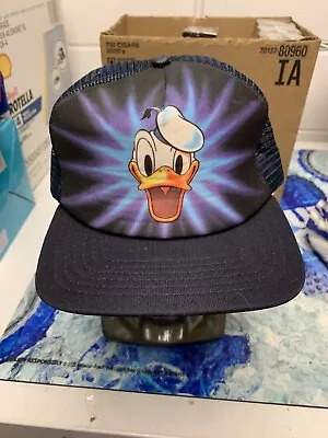 Vintage Walt Disney Donald Duck Snapback Trucker Hat • $39.99