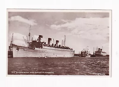 Real Photo Postcard Shipping S.S. Queen Mary And Queen Elizabeth • £3.99