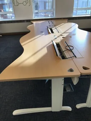 £50 • Buy Office Wave Desk (50 Available)