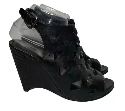 B Makowsky Jaden Black Leather Wedge Slingback Sandals Criss Cross Cage Sz 6.5 • $17.39