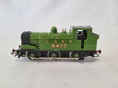 Hornby R.252 Green Lner 0-6-0 J83 Class Tank Locomotive No. 8477 • £15.99