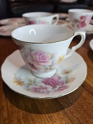 Queen Anne Roses Tea Set Patt 8517 • £25