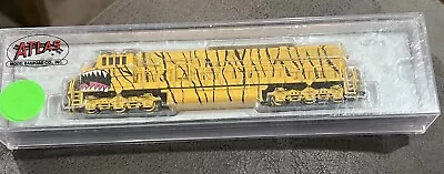 ATLAS UP SD-60M LOCOMOTIVE~DCC READY~N SCALE Nib 100% Custom Rail Beast • $155