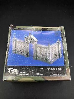 Verlinden 1/35 Park Wall Corner Section 1875 Park Gate & Walls • $71.94