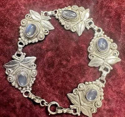 Moonstone Sterling Pretty Design Vintage Bracelet 7-1/2 L • $59.95