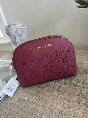 NWT Michael Kors Women’s Mulberry Jet Set Travel Pouch/Cosmetic Bag • $48