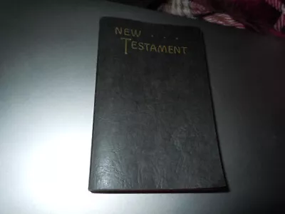 The New Testament Vintage Pocket Bible 1960 SC Book.  Catholic Book Publishing • $16.50