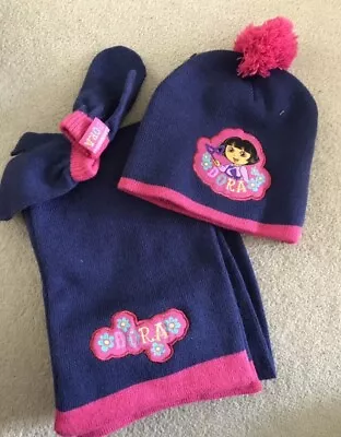 £5 • Buy Dora The Explorer Bobble Hat, Scarf & Mitts Infants Set NEW