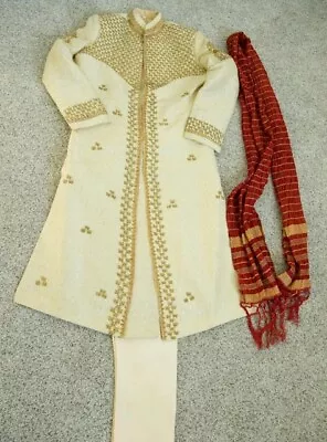 Groom Indian Sherwani  Jacket With Dhoti Pants And Scarf Size 38 Pre-Owned • $150