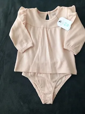 Baby Girls Light Peach Outfit In Size 0-3 Months BNWTS  • £3