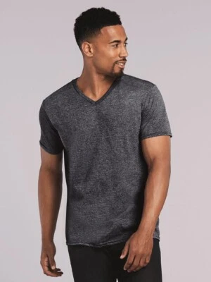 $10.53 • Buy Gildan - Softstyle V-Neck T-Shirt - 64V00