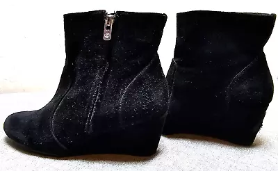 Antonio Melani Women's Wedge Zip Up Ankle Boots Black Size 8 1/2m • $10