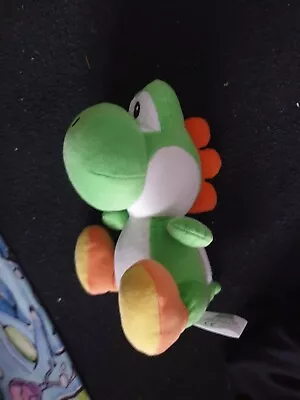 Super Mario Yoshi Original Nintendo Official 10  Plush Soft Toy 2010 • £3