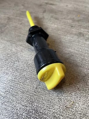 Oil Dip Stick From A 2019 Challenge XSS40E Lawn Mower (171) • £9.75