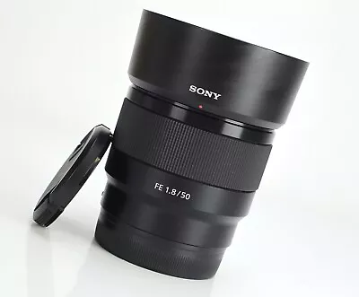 Sony FE 50mm F1.8 E Full Frame AF Prime SEL50F18F Lens F&R Cap & Hood E Mount • £139.99