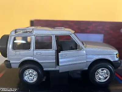 Land Rover Defender British Popular Car Model Diecast Toy NewRay 1:28-1:32 • £12.98