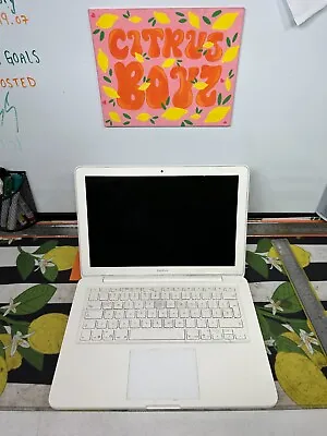 🍋 Apple MacBook Mac Book A1342 White Laptop Lap Top For Parts Or Repair 🍊 • $45.60