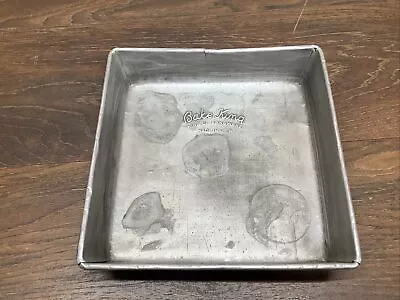 Vintage Aluminum BAKE KING Baking Pan - Made In USA- 9 X 9 X 1.5 • $7.65