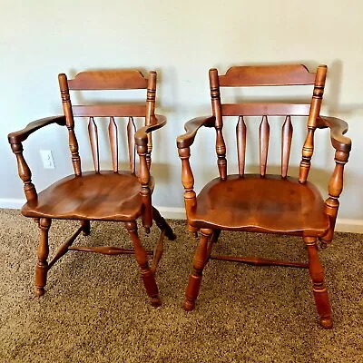 Cushman Colonial Creation Pair Of Dining Or Sitting Chairs Beautiful Maple • $249.99