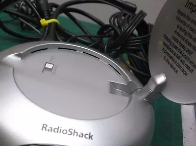 RadioShack 2.4GHZ Wireless A/V Audio Video Signal Sender Receiver Model 15-2572 • $18.04