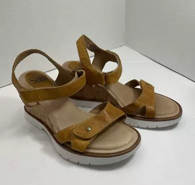 Sofft Cyndy Wedge Women's Sandals Strappy Leather Lemon Yellow Open Toe 6.5 • $42.99