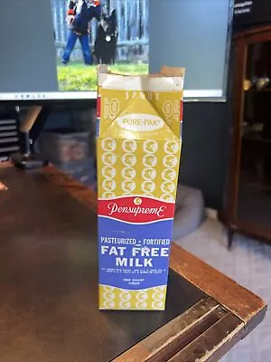 Vintage 1970s Penn Dairies Pensupreme 1 Qt Fat Free Milk Container • $9.99