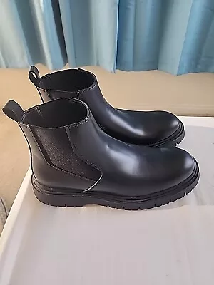 Zara Men's Chelsea Boot US Size 10.5 43 Black Leather Ankle Boot New Without Box • $69.99