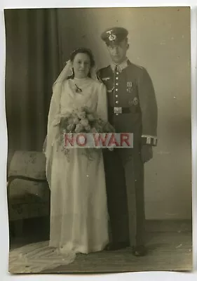 WWII WEDDING PHOTO Unteroffizier W Marksmanship Lanyard MEDALS & BRIDE • $49.99