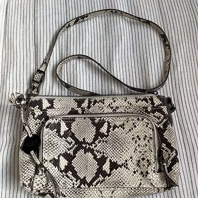 Margot NY Snake Skin 100% Leather Shoulder Crossbody Bag Purse Cream Black • $30