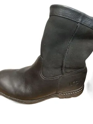 UGG Brooks Boots • $35