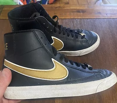 Women’s Nike Shoes US 7 Black And Gold High Top Pre Owned • $14.34