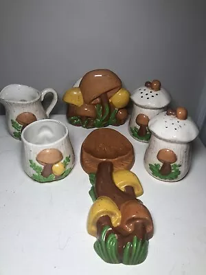 Vintage Arnels Mushroom Kitchen Set 6pc  • $100