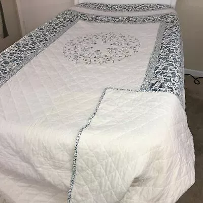 Vintage WestPoint Quilt Bedspread Floral Blanket Comforter Queen Size 80  X 110  • $129.99