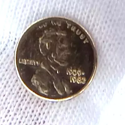 14k Solid Yellow Gold .17g 1909-1982 Mini Lincoln Cent Coin Collectible Penny • $30