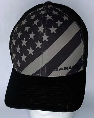 Oakley Black & Gray Trucker Hat Cap - American Flag Flexfit Small/Medium EUC • $22.50