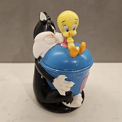 WARNER BROS LOONEYTUNES 1992 Sylvester The Cat & Tweety Bird Ceramic Cookie Jar • $199.95