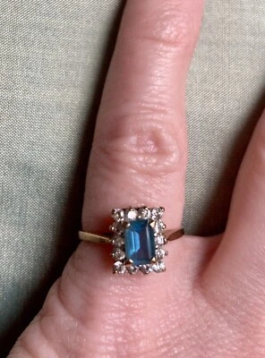 £30 • Buy Vintage Blue Topaz Gold Ring 9 Ct - Spinels Cluster Hallmarked