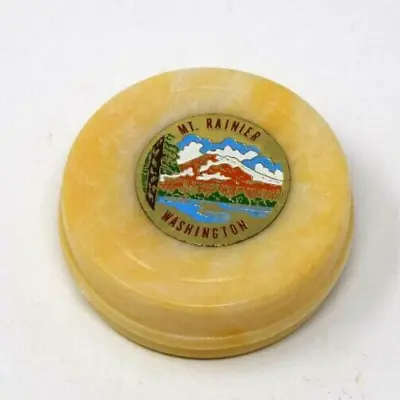 Vintage Travel Cup/Pill Box Mt. Rainier Washington • $34.99