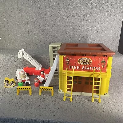 Vintage 1980 Fisher Price Play Family FIRE STATION #928 Multi Piece W Ladders • $59.99