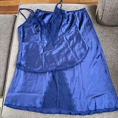 Chantilly Maidenform Navy Blue Top & Half Slip Lace Nylon Vintage USA • $12