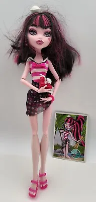 2012 Monster High Doll Draculaura Skull Shores With Drink And Card • $60