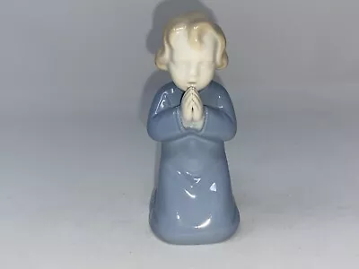 VTG VA VISTA ALEGRE Figurine Porcelain Portugal Vintage Kneeling Child Praying • $30