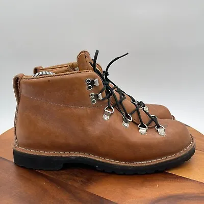 DANNER Boots Mountain Trail Mens 9 EE Brown Leather Boot Vibram Outsole 12710 • $251.99