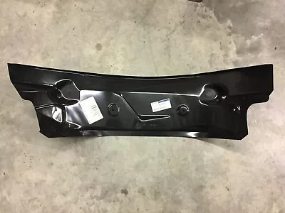 99 01 02 03 04 05 06 07 08 Ford F350 Dually Right Rear Inner Fender Bed Support • $30