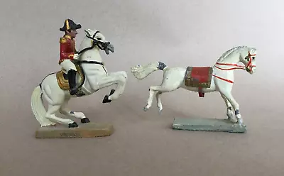 2 X VINTAGE LEAD HORSE FIGURES SPANISH VIENNA RIDING SCHOOL Metal Lead White • £29.99