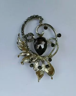 Stunning Silver Plated Black Stone Flower Brooch Cake Pin With DIAMANTE XMAS • £11.32