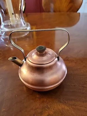 Vintage Spartan Minneapolis Miniature Copper Tea Pot 4 1/2  • $8