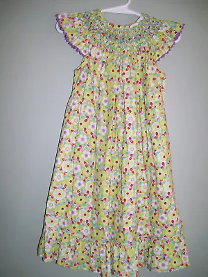Vive La Fete Green Floral Flowers Smocked Bishop Dress Flutter Sleeves Sz 2 • $17.99